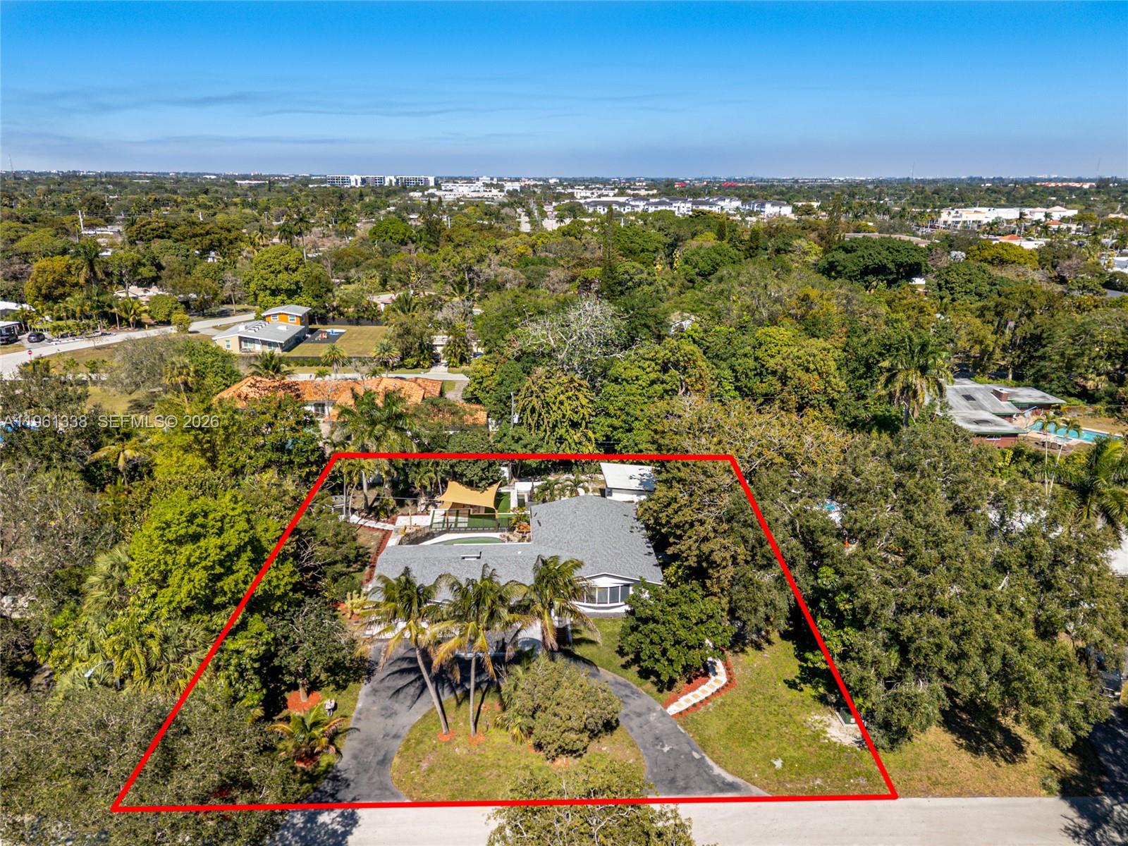 4121 Southwest 3rd Street Plantation, FL 33317 - Photo 5 of 45