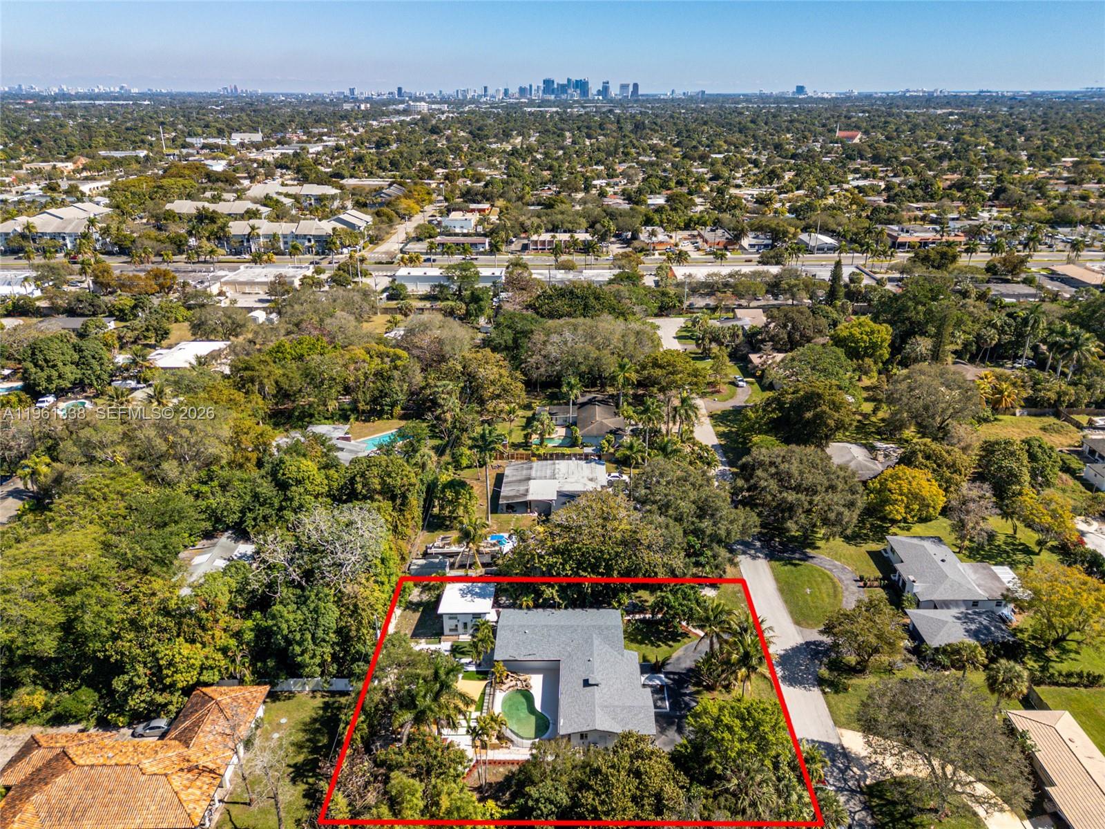 4121 Southwest 3rd Street Plantation, FL 33317 - Photo 8 of 45