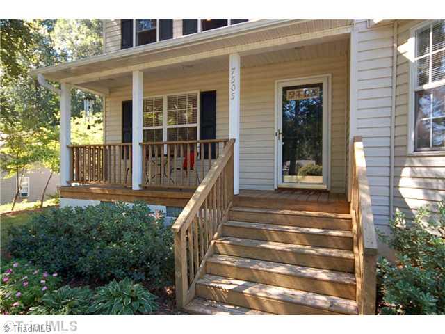 7505 Bartonshire Court Oak Ridge, NC 27310 - Photo 2 of 16 Entry.