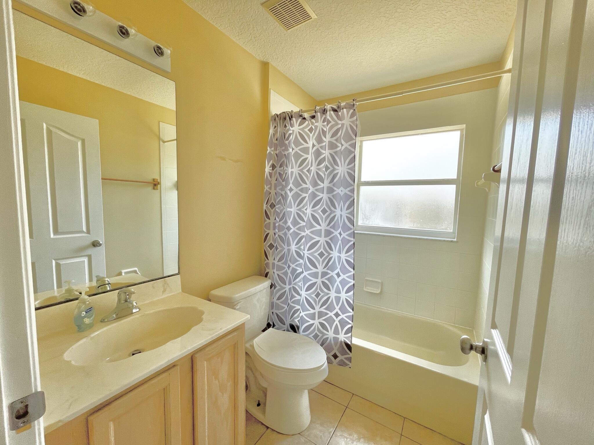 1741 Southeast Flintlock Road Port St. Lucie, FL 34952 - Photo 12 of 28 IMG_9686