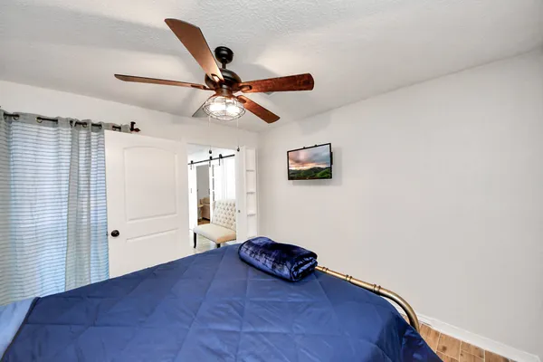 $8,500 | 15715 Creekhaven Drive, Houston, TX 77084
