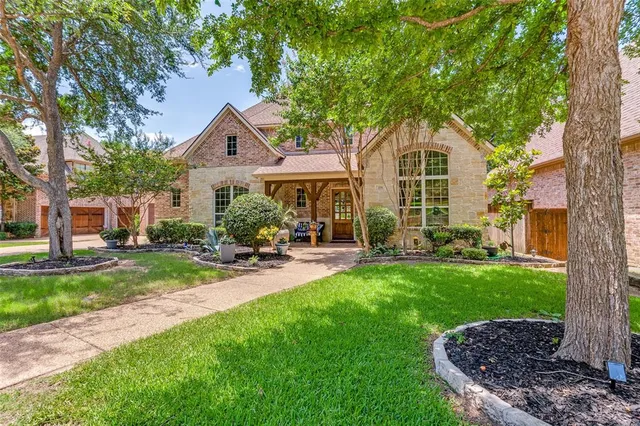 $965,000 | 1916 Surrey Lane, McKinney, TX 75072
