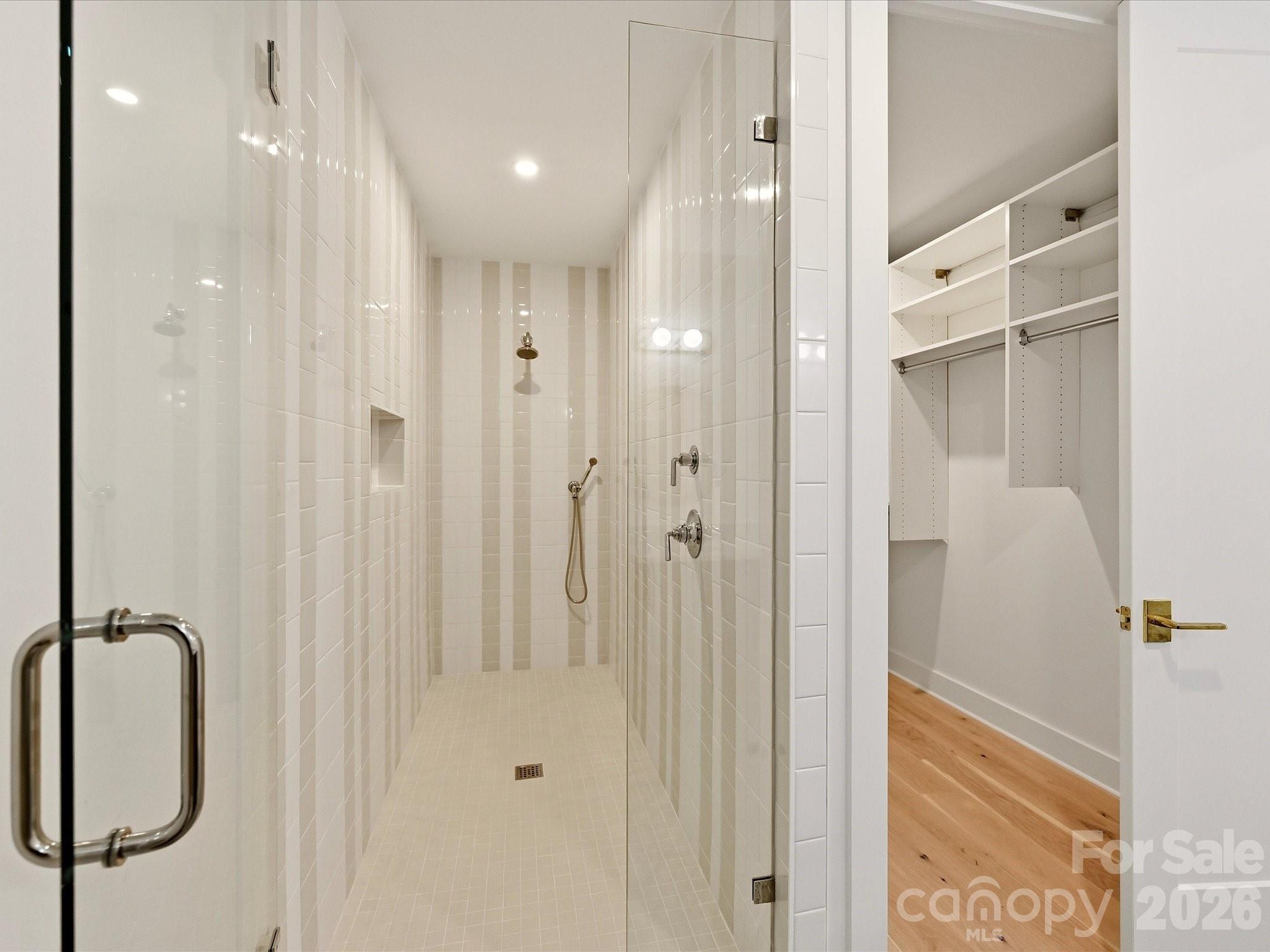 409 Queens Road, Unit 303 Charlotte, NC 28207 - Photo 36 of 40 Gallery Image 36