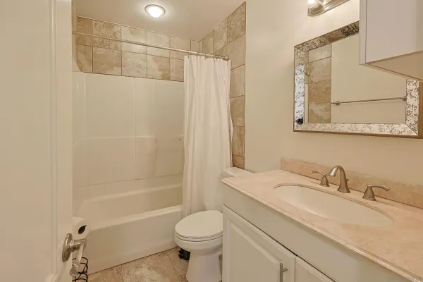 $2,600 | 2244 2nd Avenue, Unit 24, San Diego, CA 92101