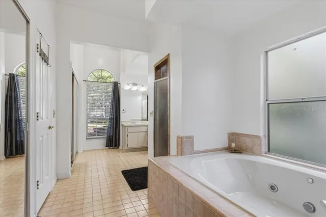 $399,900 | 4237 Northwest 64 Street, Gainesville, FL 32606