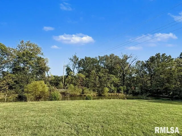 $289,900 | 508 East Forest Drive, Herrin, IL 62948