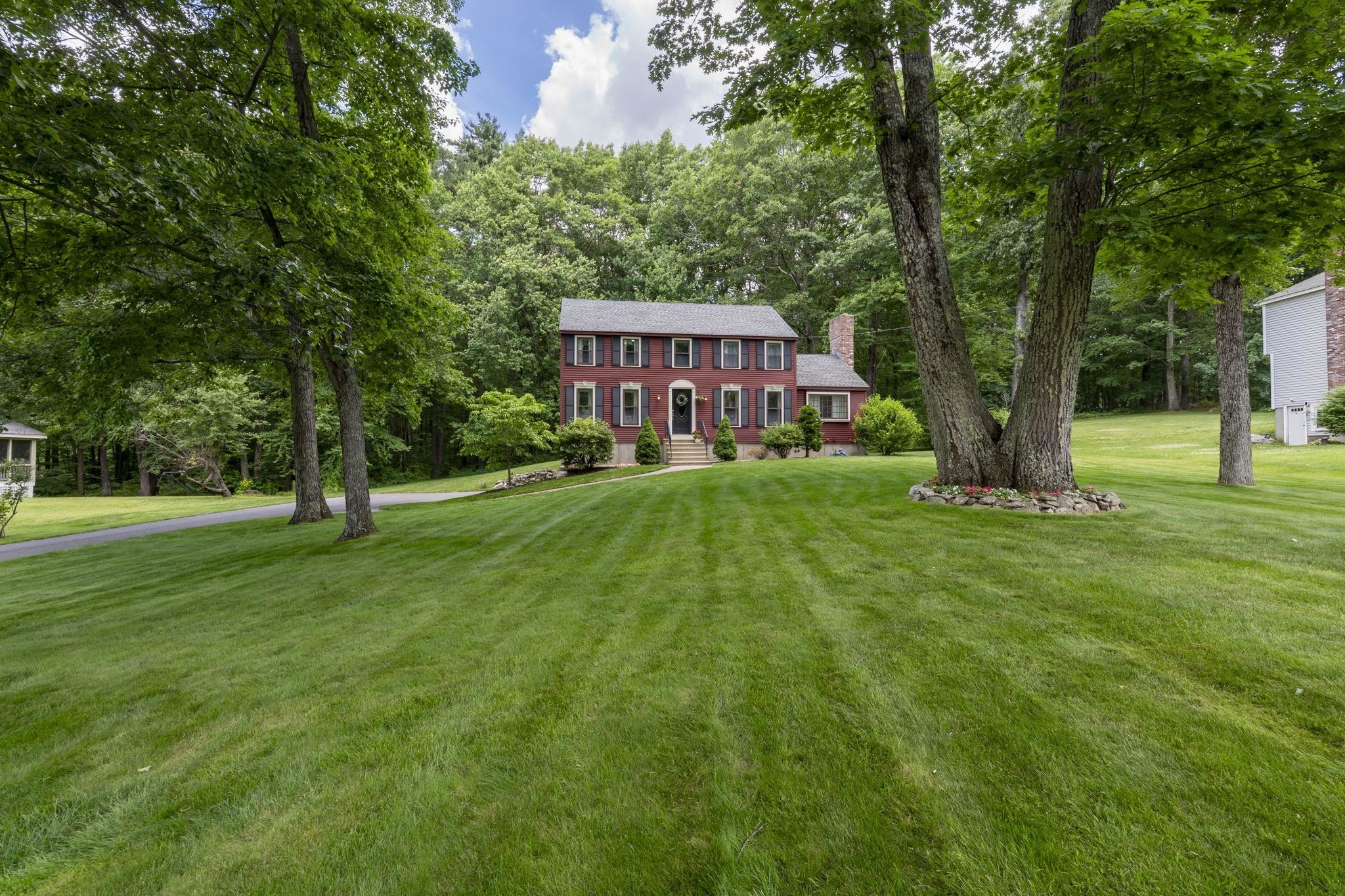 15 Brier Lane Derry, NH 03038 - Photo 40 of 42