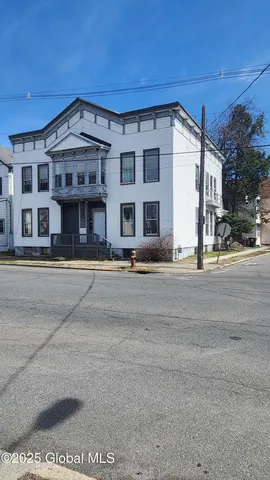 $725,000 | 22 2nd Avenue, Troy, NY 12180
