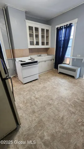 $725,000 | 22 2nd Avenue, Troy, NY 12180