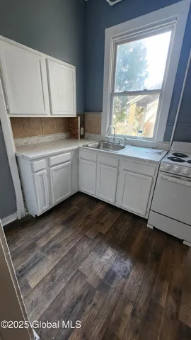 $725,000 | 22 2nd Avenue, Troy, NY 12180