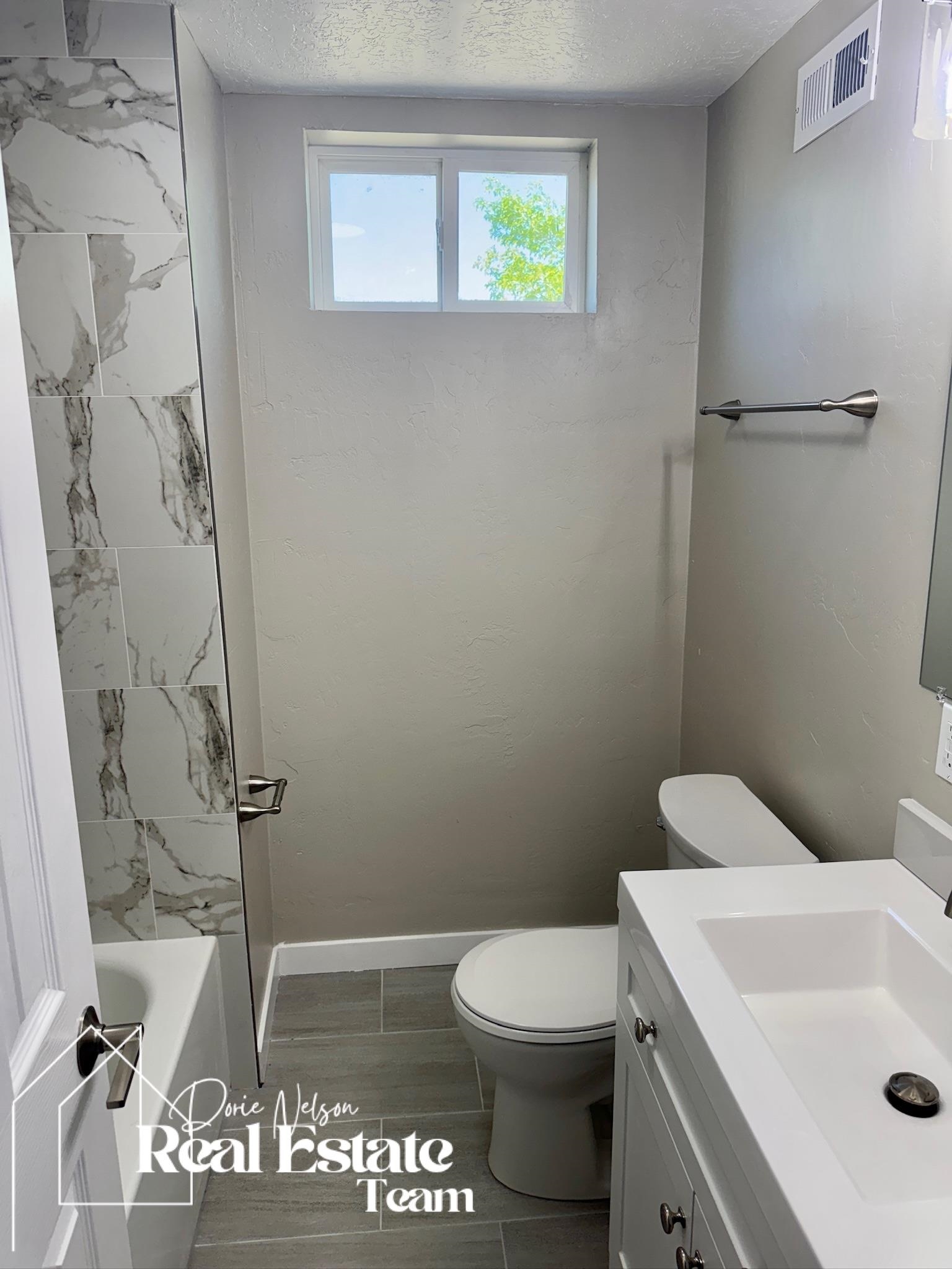 1302 East 7th Street Casper, WY 82601 - Photo 12 of 24