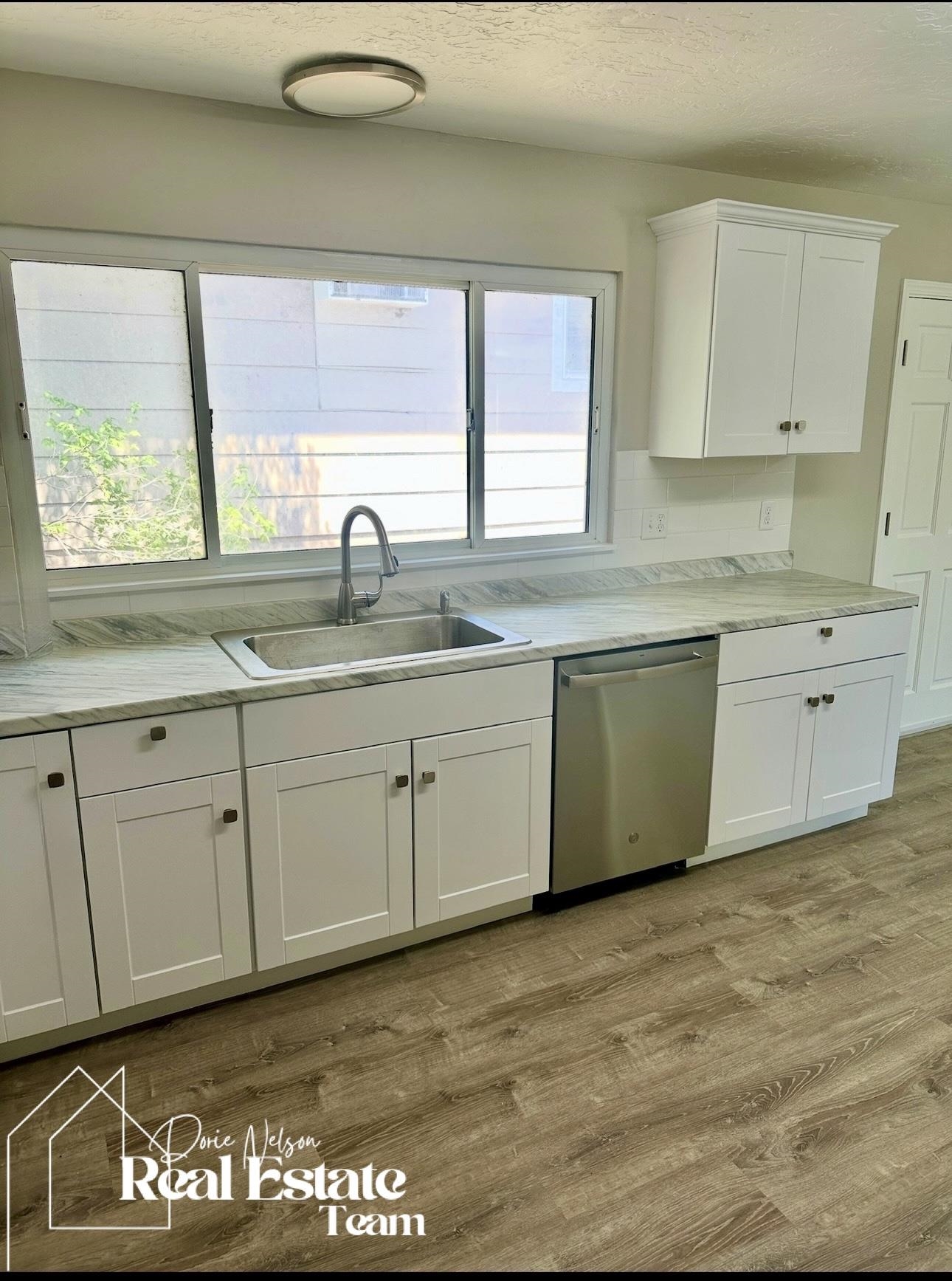 1302 East 7th Street Casper, WY 82601 - Photo 6 of 24