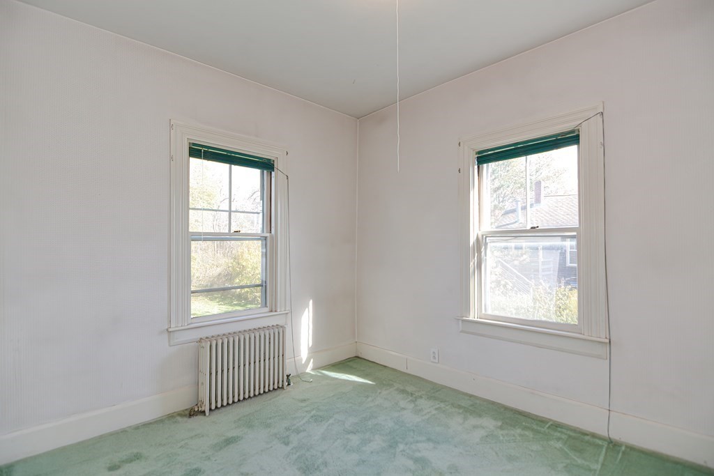 476 Old County Road Westport, MA 02790 - Photo 11 of 39 Gallery Image 11