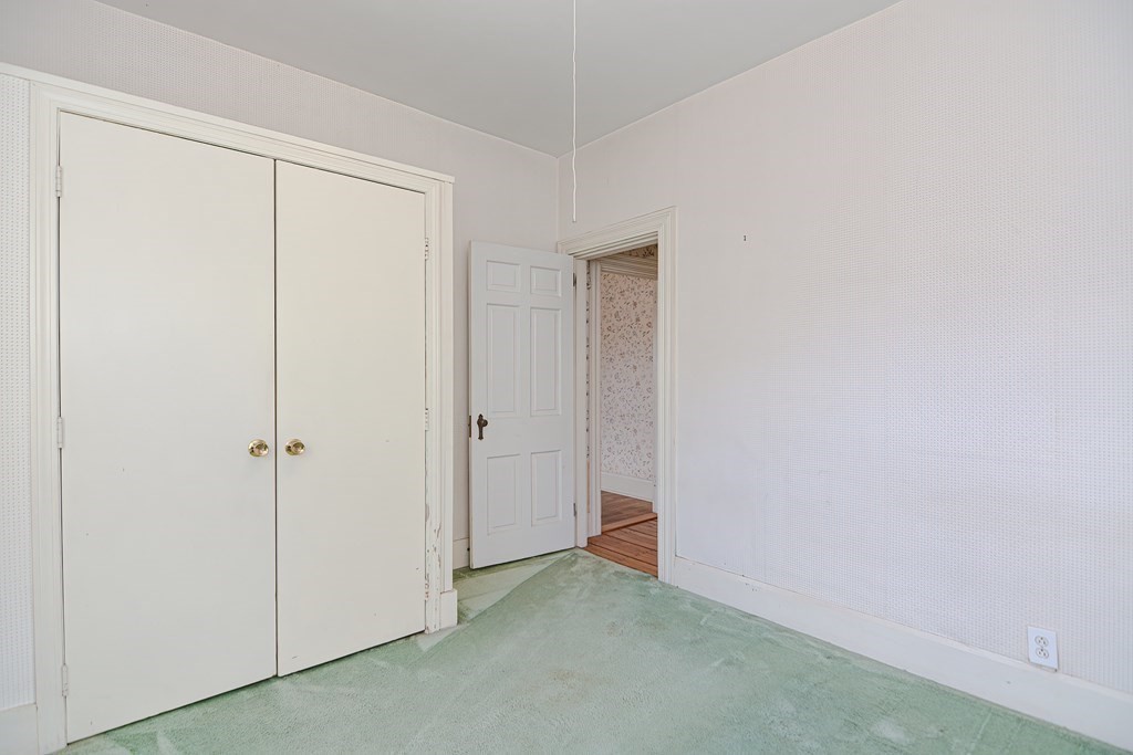 476 Old County Road Westport, MA 02790 - Photo 12 of 39 Gallery Image 12