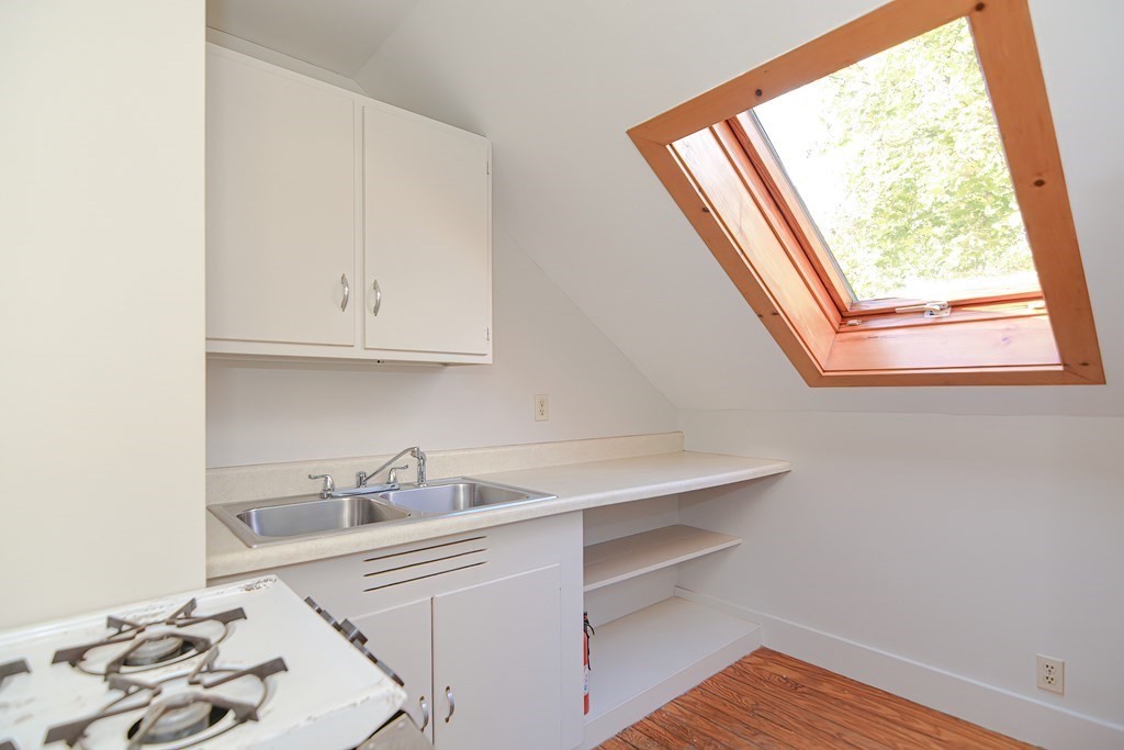 476 Old County Road Westport, MA 02790 - Photo 24 of 39 Gallery Image 24