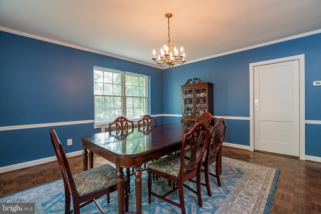 5001 Glenbrook Road Northwest Washington, DC 20016 - Photo 16 of 59