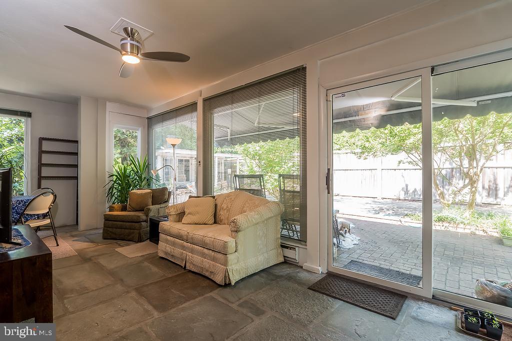 5001 Glenbrook Road Northwest Washington, DC 20016 - Photo 23 of 59