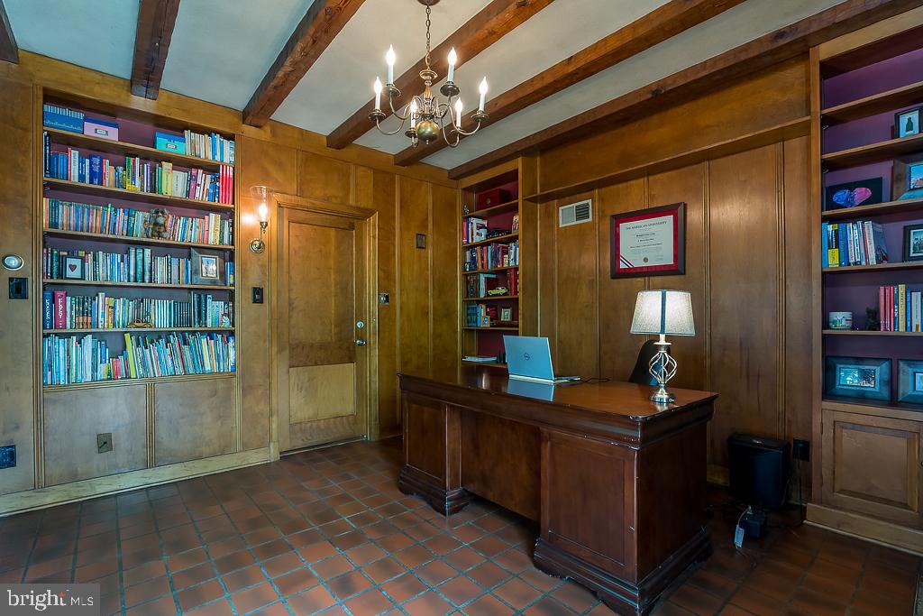 5001 Glenbrook Road Northwest Washington, DC 20016 - Photo 25 of 59