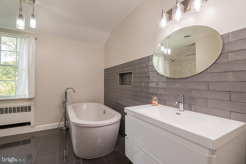 5001 Glenbrook Road Northwest Washington, DC 20016 - Photo 48 of 59