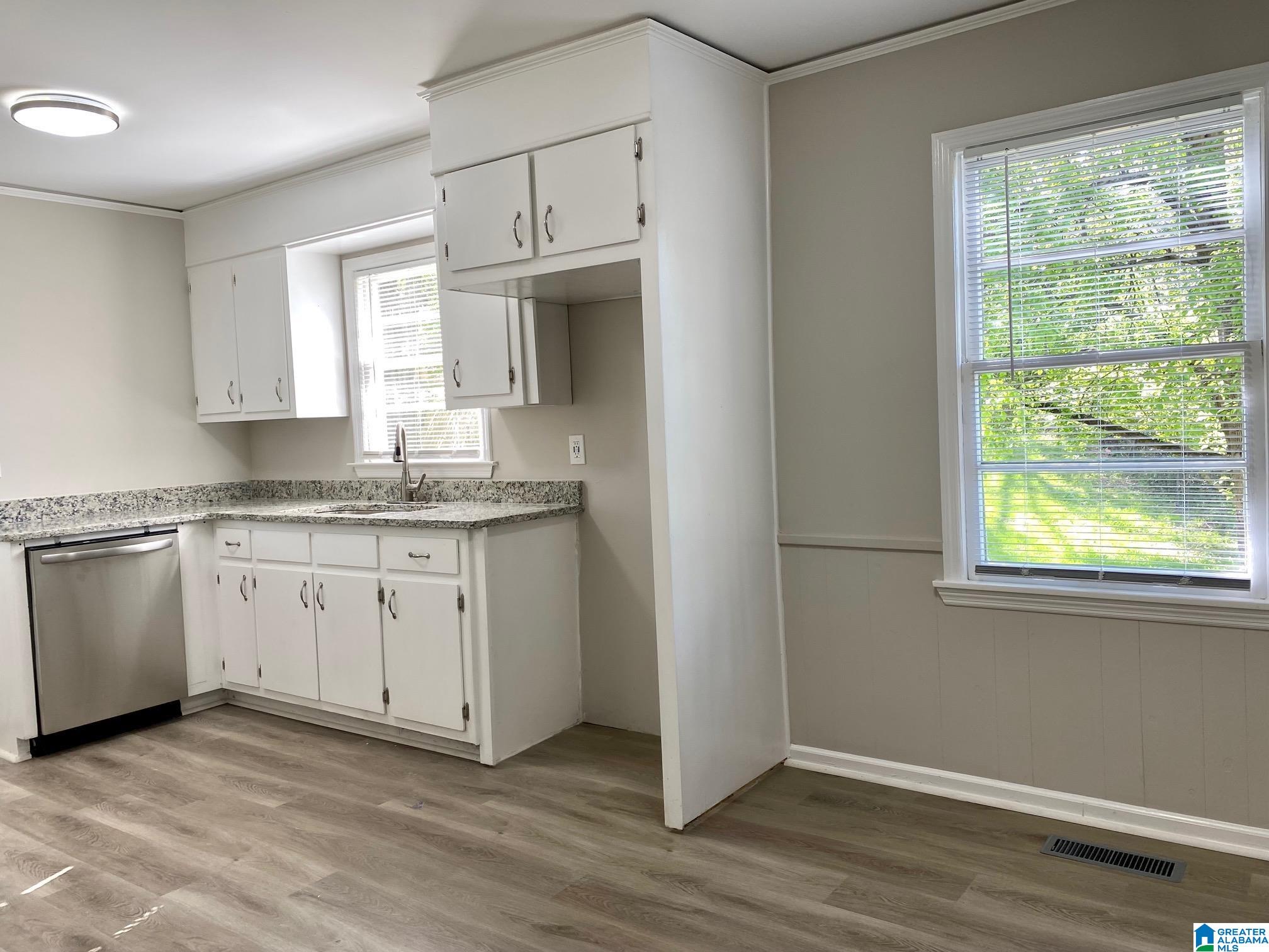526 60th Street South Birmingham, AL 35212 - Photo 8 of 21