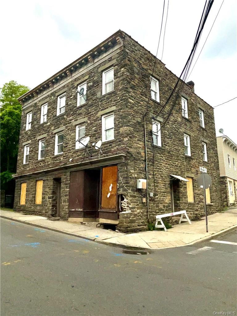 27 Fox Island Road Port Chester, NY 10573 - Photo 1 of 29 27 Fox Island Road, Port Chester, New York.