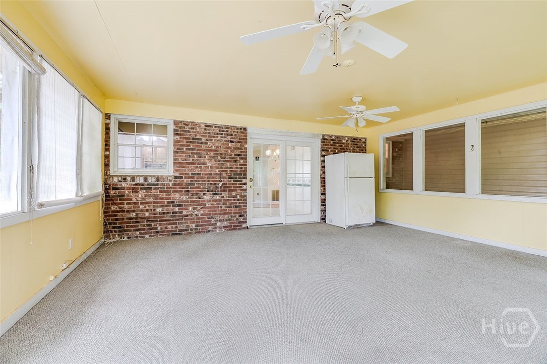 1417 Blakeley Road Savannah, GA 31406 - Photo 29 of 35 Screened porch