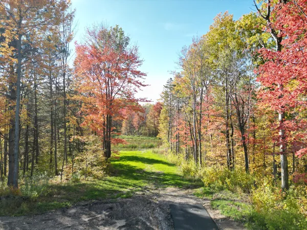 $989,900 | 21094 Keibler Court North, Forest Lake, MN 55025