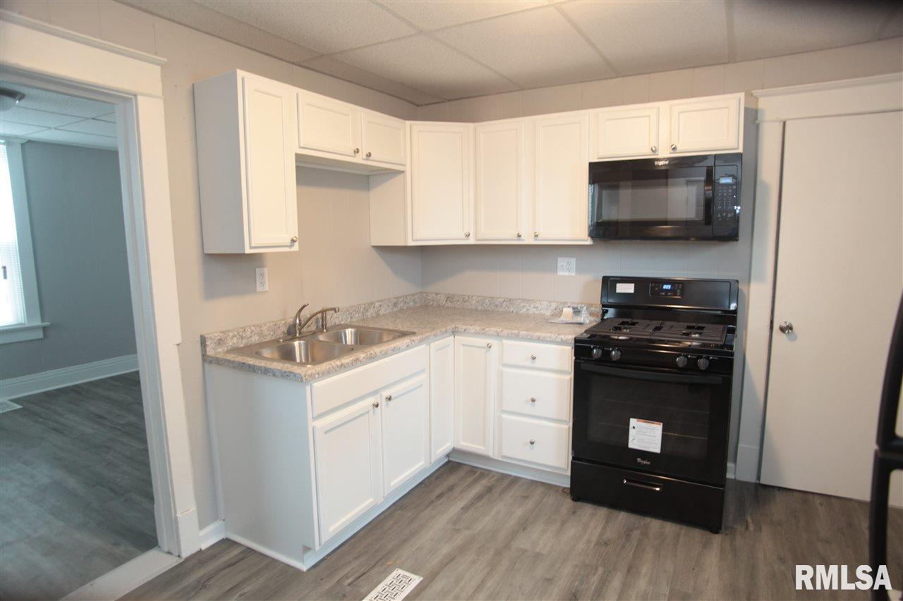1409 Ripley Street Davenport, IA 52803 - Photo 13 of 14 Gallery Image 13