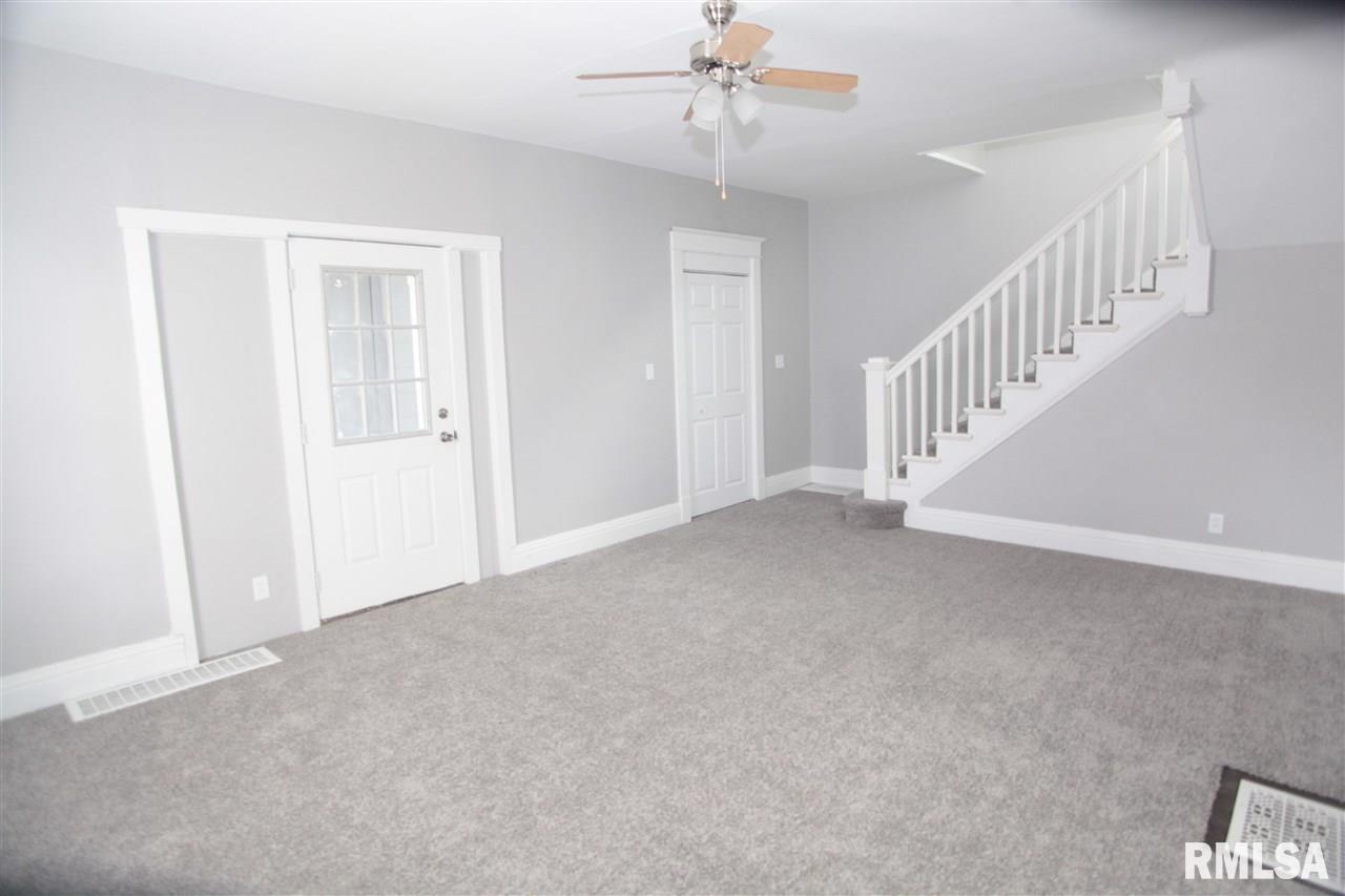 1409 Ripley Street Davenport, IA 52803 - Photo 2 of 14 Gallery Image 2