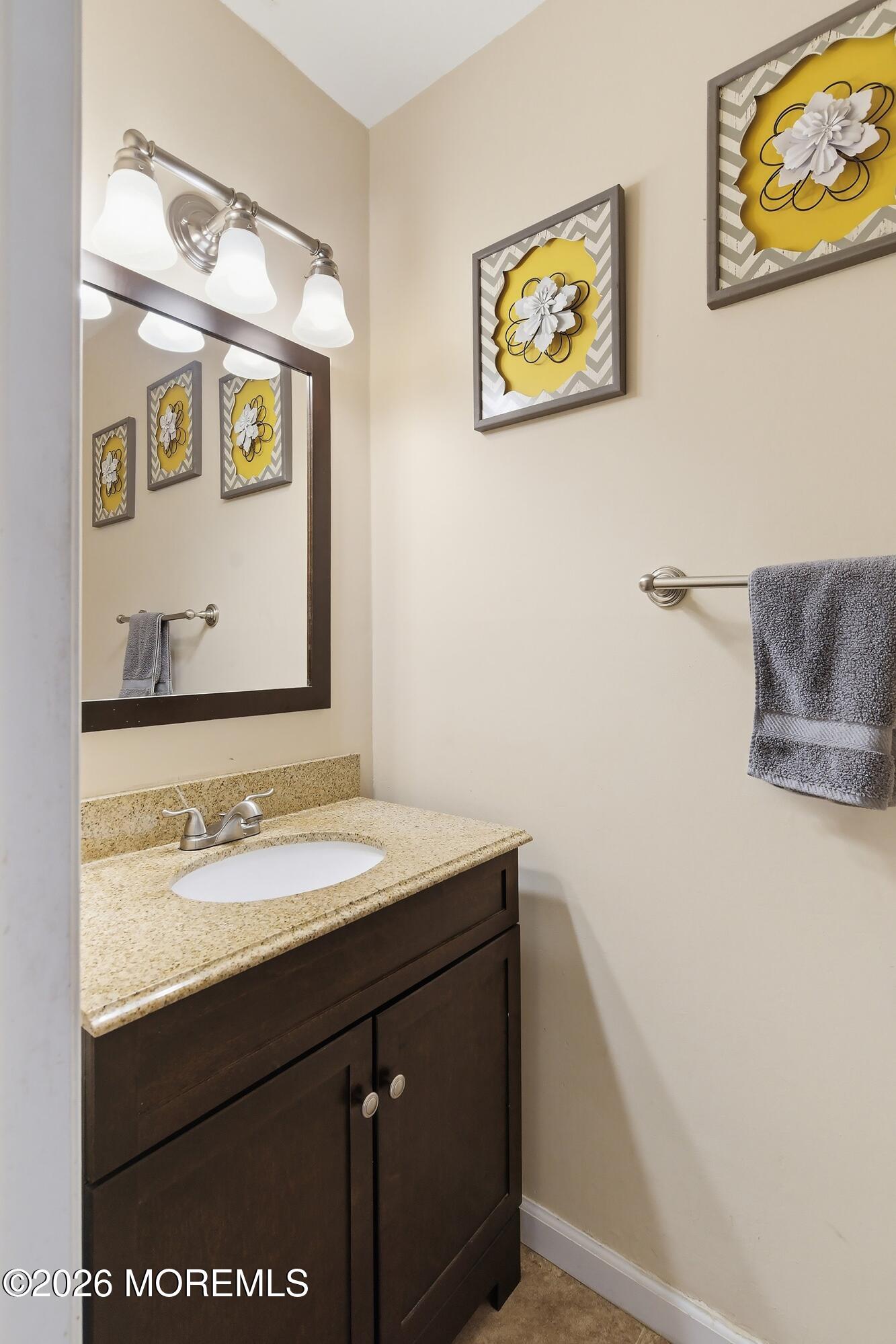 40 Lexington Circle Matawan, NJ 07747 - Photo 15 of 27 24-Bath 1A