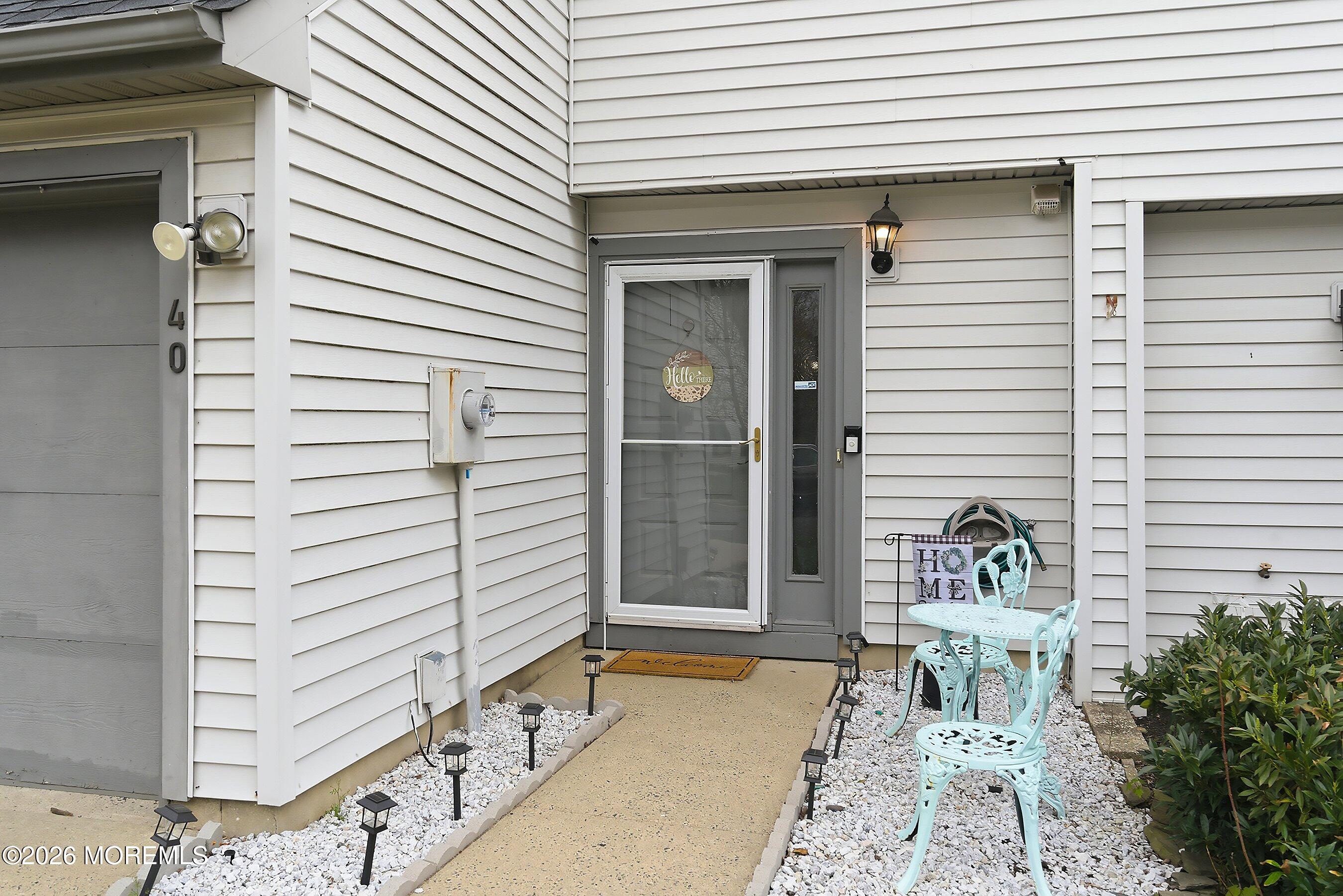 40 Lexington Circle Matawan, NJ 07747 - Photo 3 of 27 05-Front Entrance