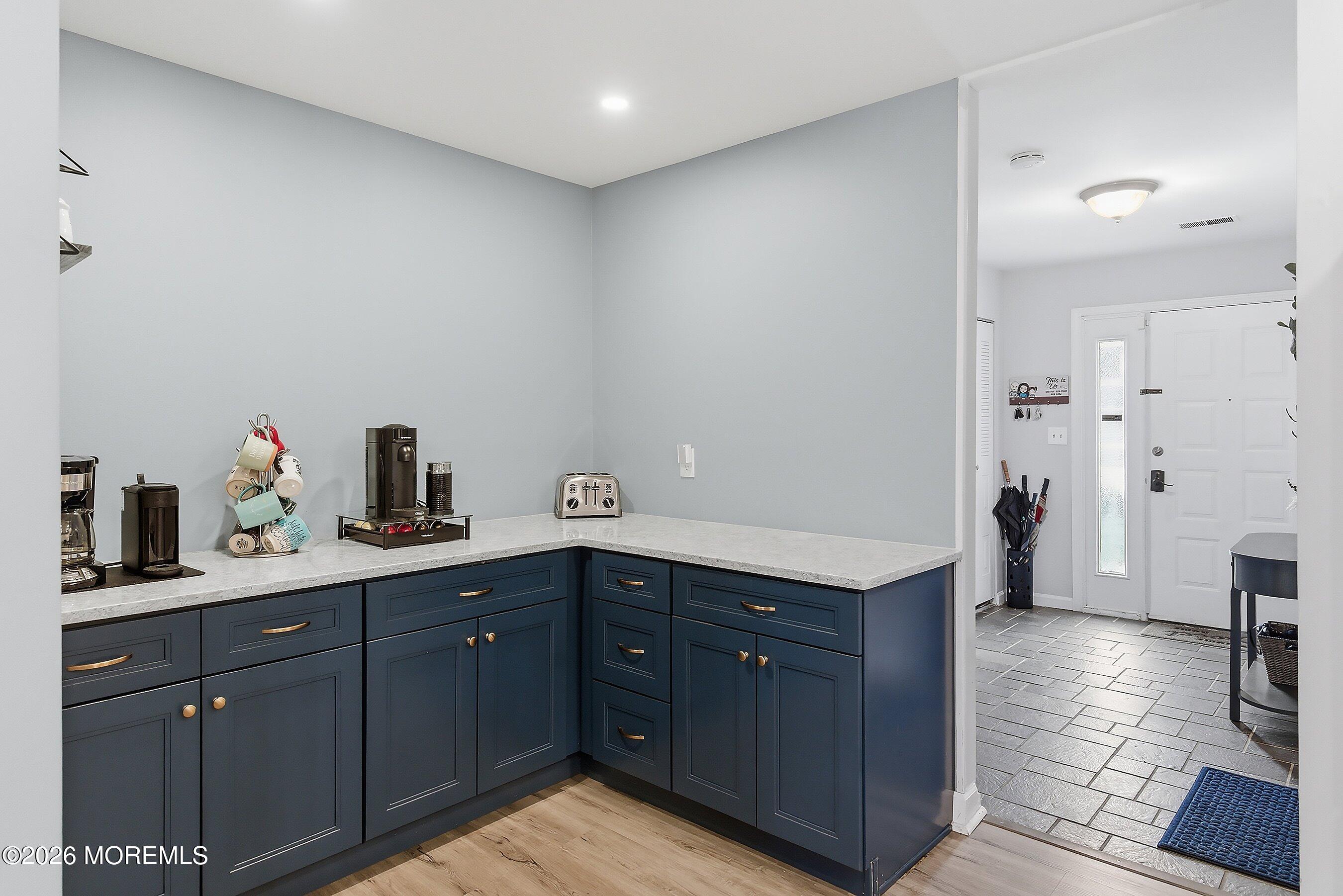 40 Lexington Circle Matawan, NJ 07747 - Photo 6 of 27 07-Foyer 1B