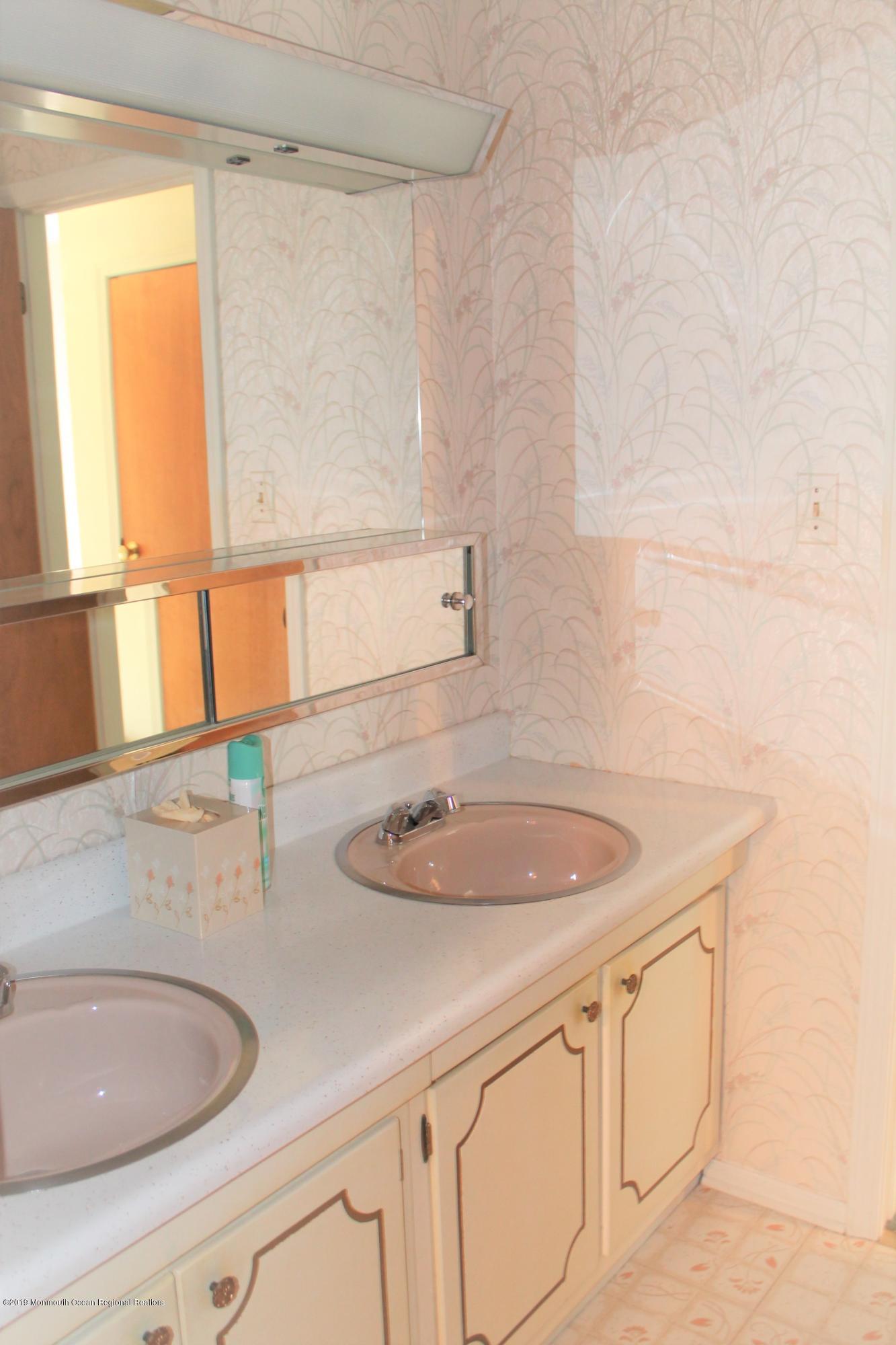 753 Colts Neck Road Freehold, NJ 07728 - Photo 15 of 24 full bath double sinks