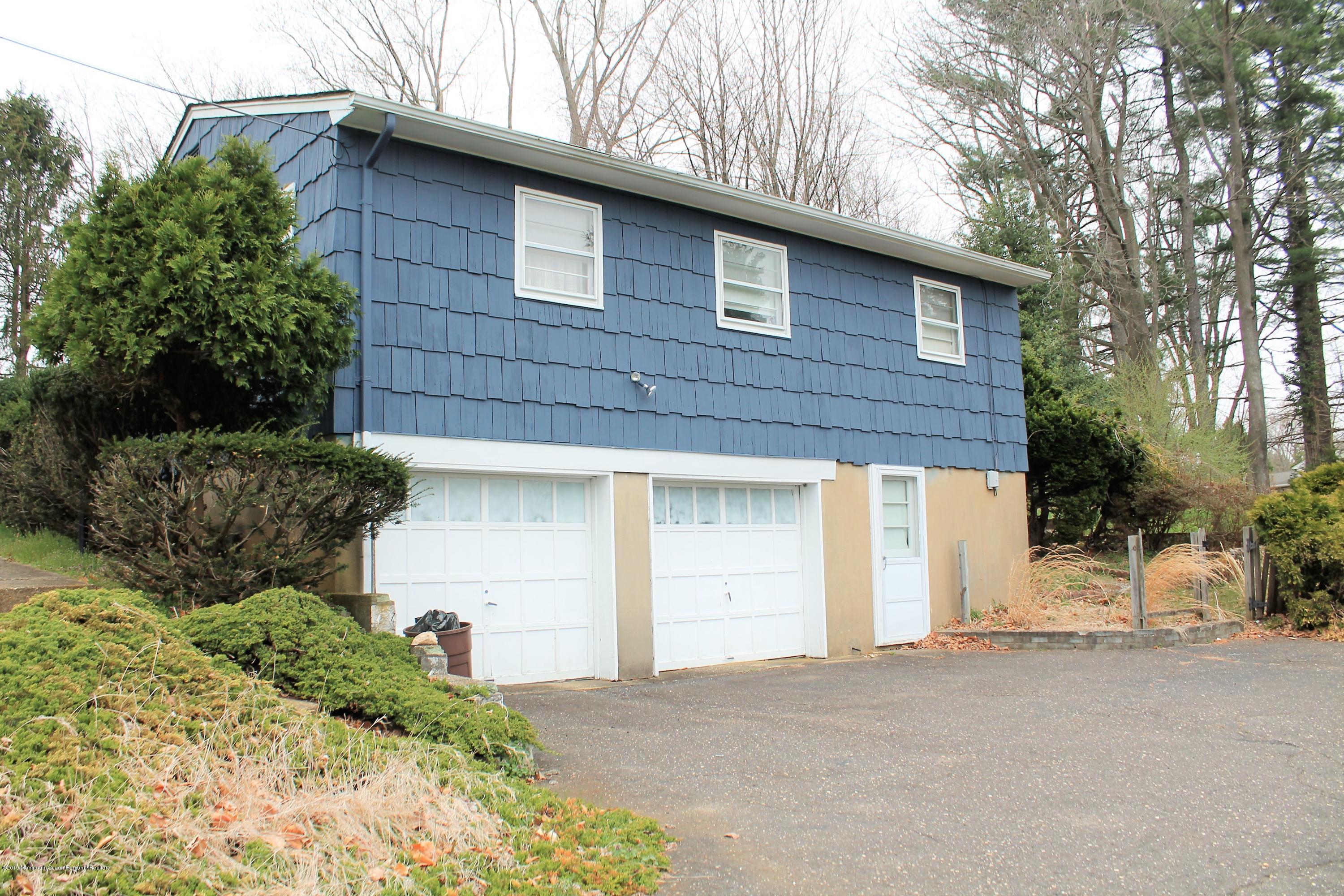 753 Colts Neck Road Freehold, NJ 07728 - Photo 20 of 24 garage