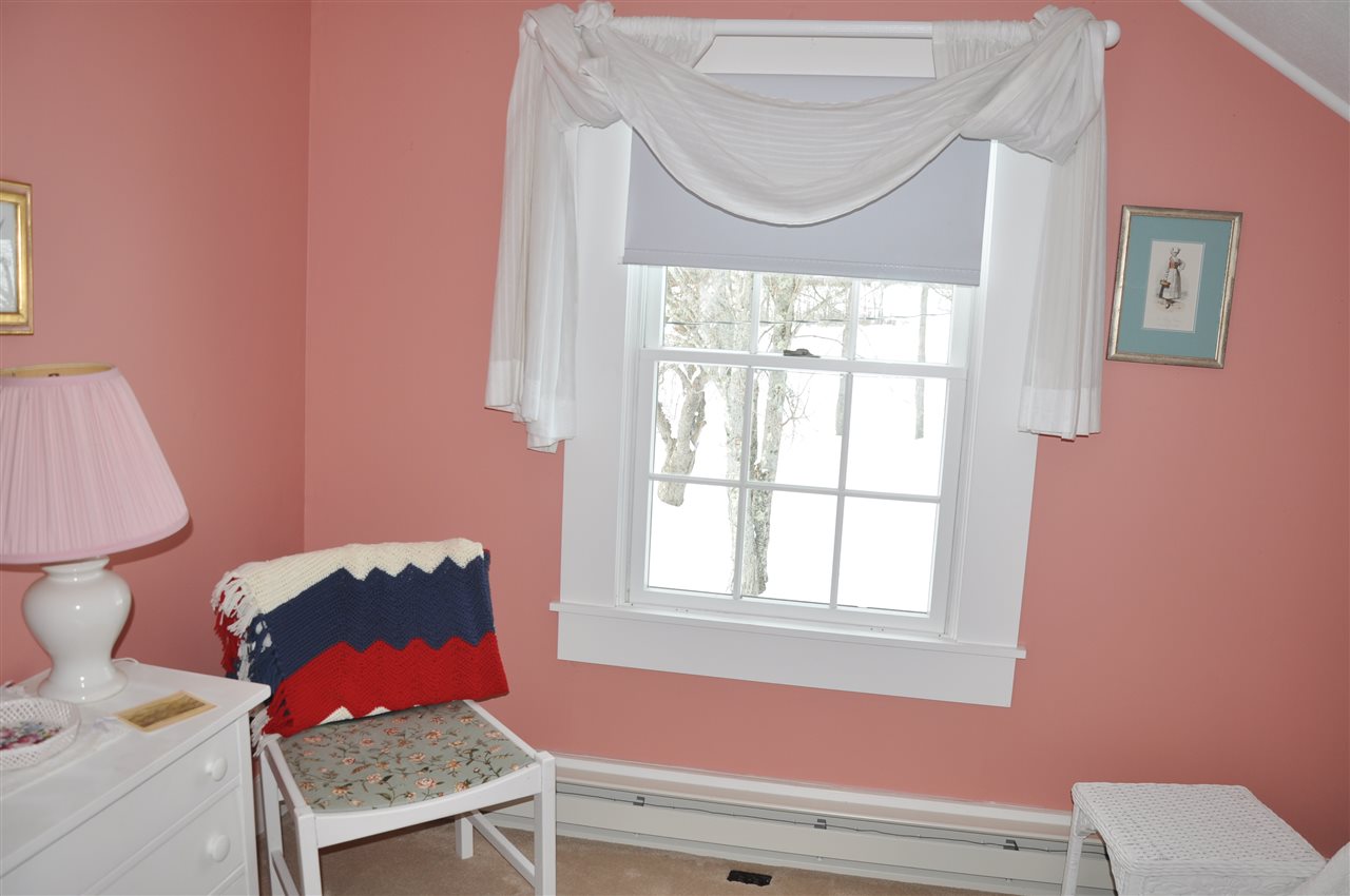 758 Old Lake Road Poultney, VT 05764 - Photo 18 of 28 Gallery Image 18