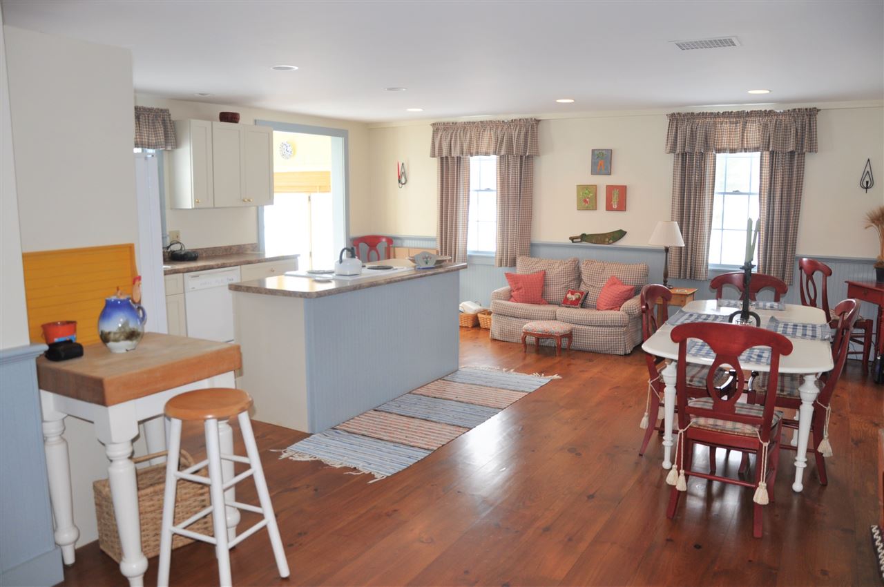 758 Old Lake Road Poultney, VT 05764 - Photo 3 of 28 Gallery Image 3