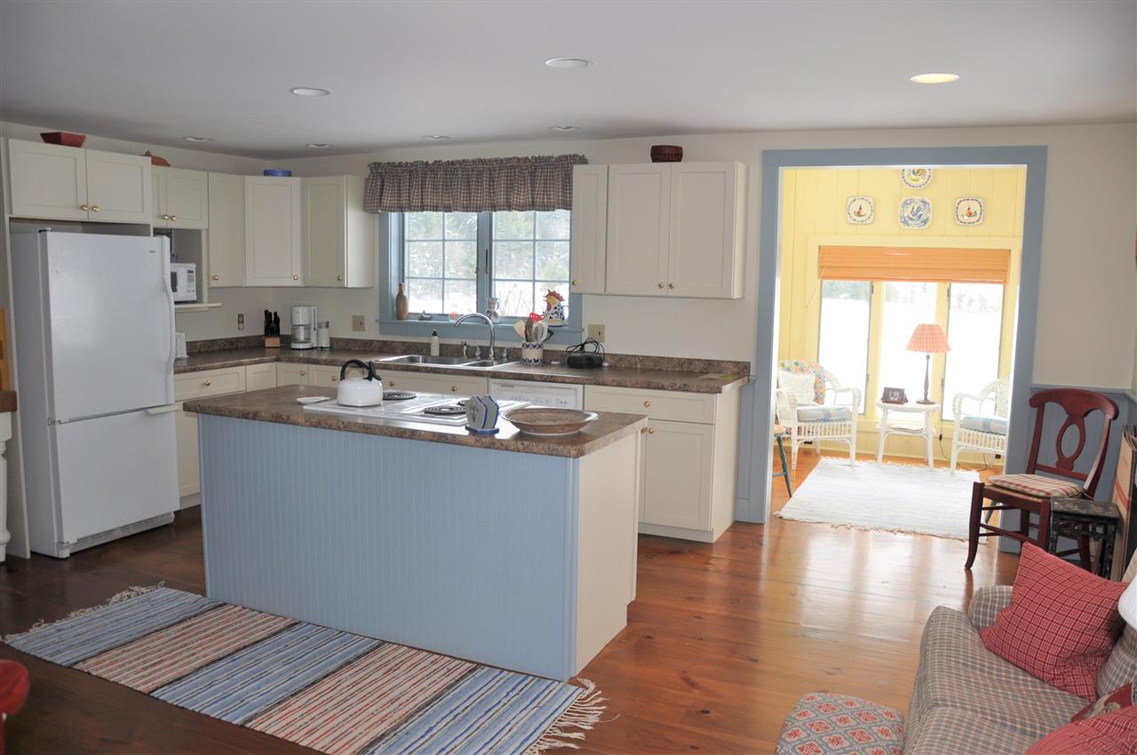 758 Old Lake Road Poultney, VT 05764 - Photo 6 of 28 Gallery Image 6