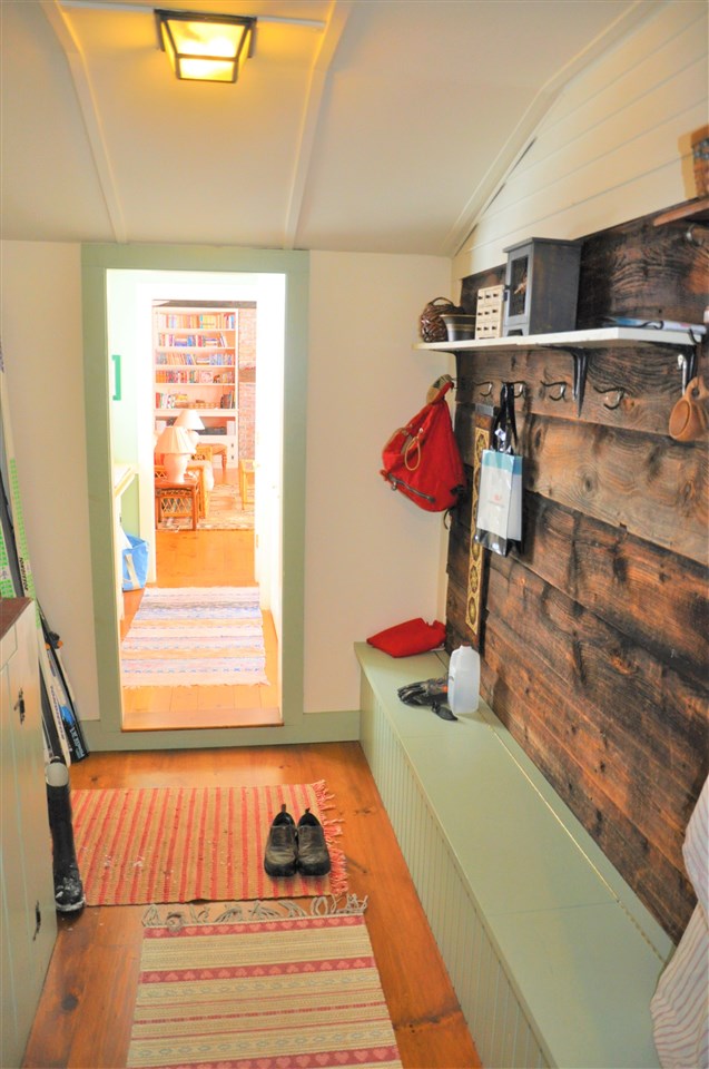 758 Old Lake Road Poultney, VT 05764 - Photo 9 of 28 Gallery Image 9