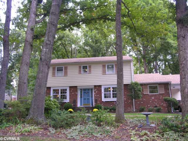 307 Coalport Road Richmond, VA 23229 - Photo 1 of 5 Foyer