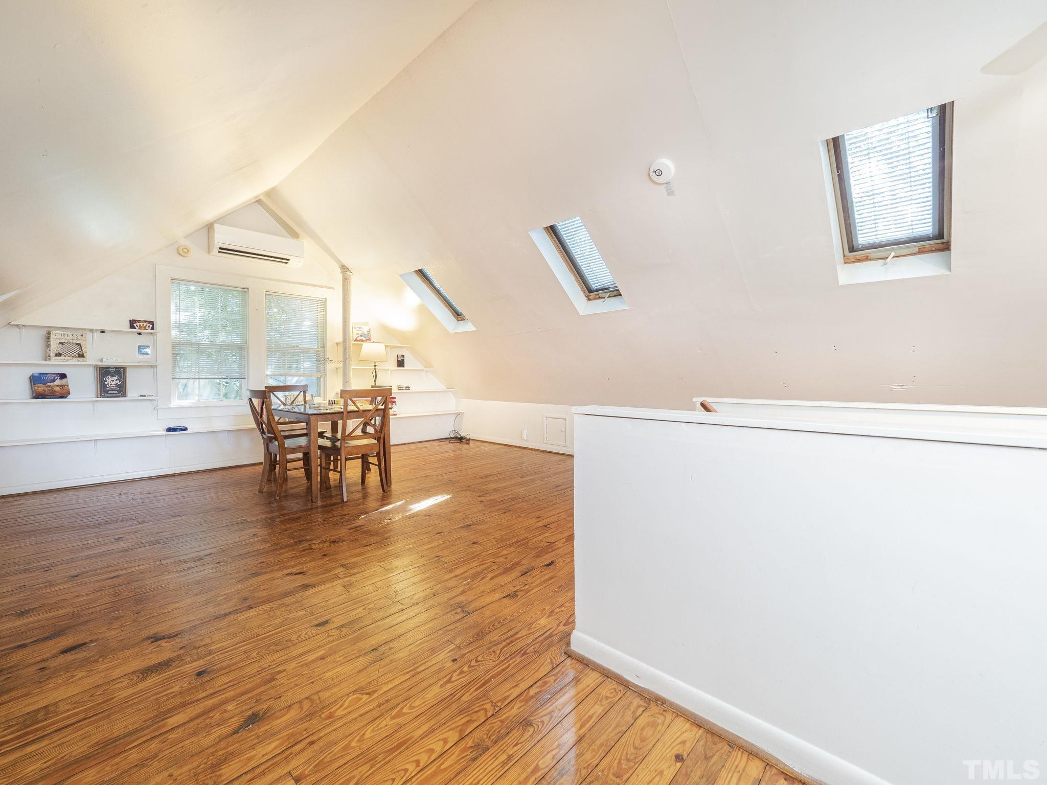 2605 Van Dyke Avenue Raleigh, NC 27607 - Photo 22 of 28