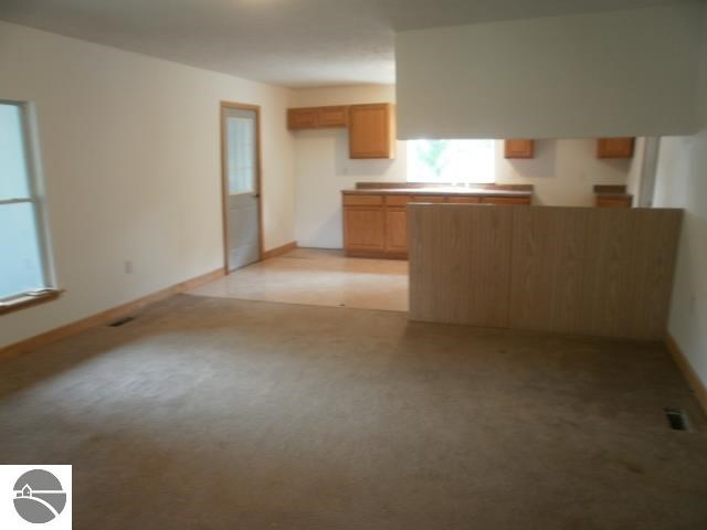 7555 East Fillmore Road Ithaca, MI 48847 - Photo 7 of 26 1748306-6.JPG