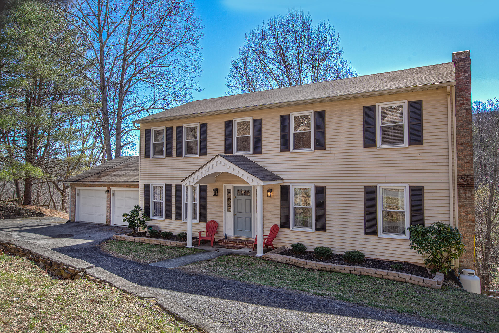 7019 Crown Road Roanoke, VA 24018 - Photo 1 of 42 Wonderful SW County Home