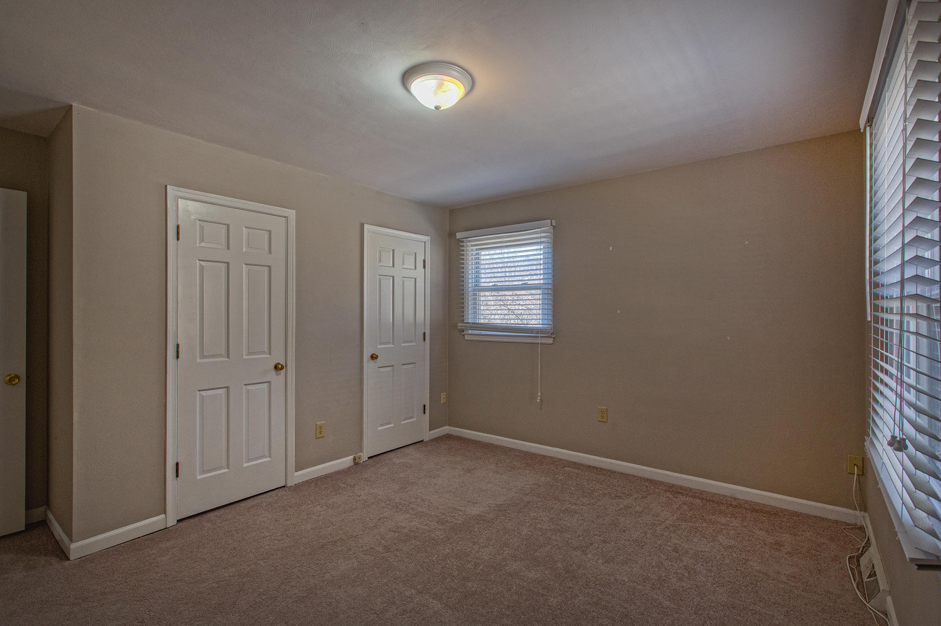 7019 Crown Road Roanoke, VA 24018 - Photo 20 of 42 Bedroom 2