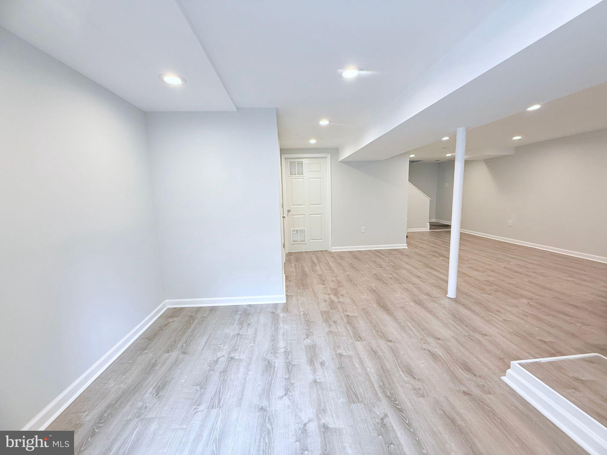 5510 Eastbourne Drive Springfield, VA 22151 - Photo 37 of 48 Recessed lighting