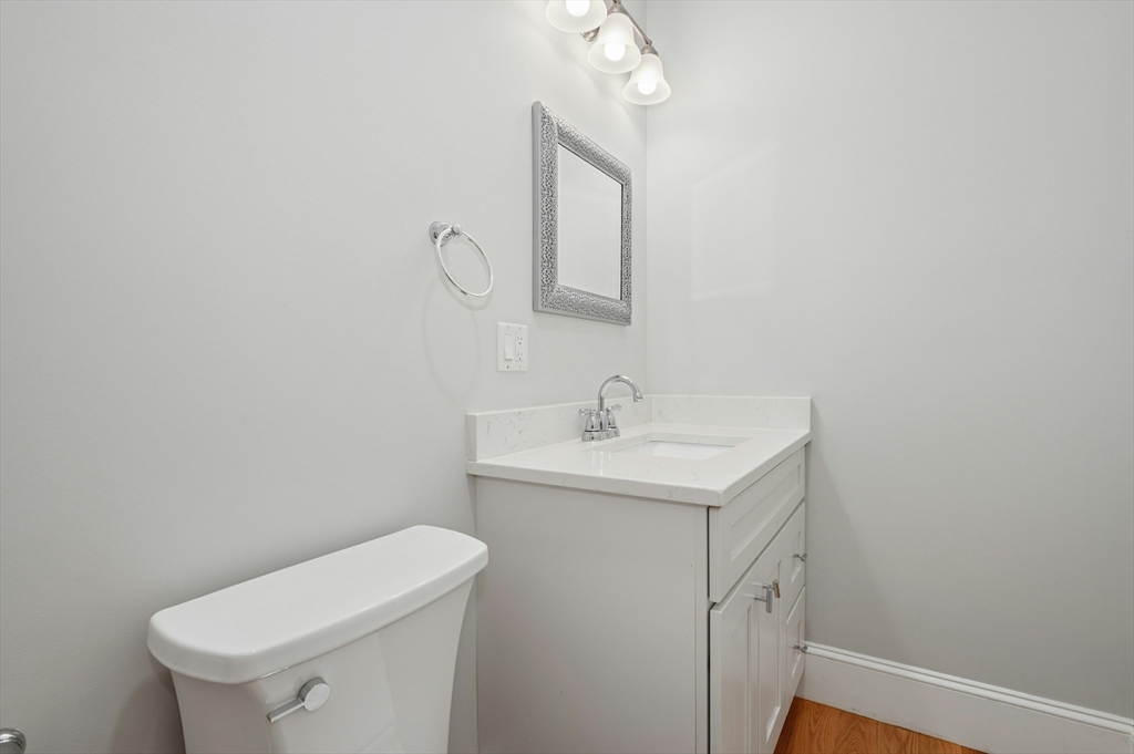 140 Main Street, Unit B Upton, MA 01568 - Photo 13 of 26