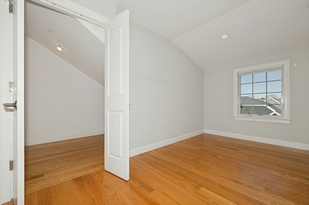 140 Main Street, Unit B Upton, MA 01568 - Photo 19 of 26