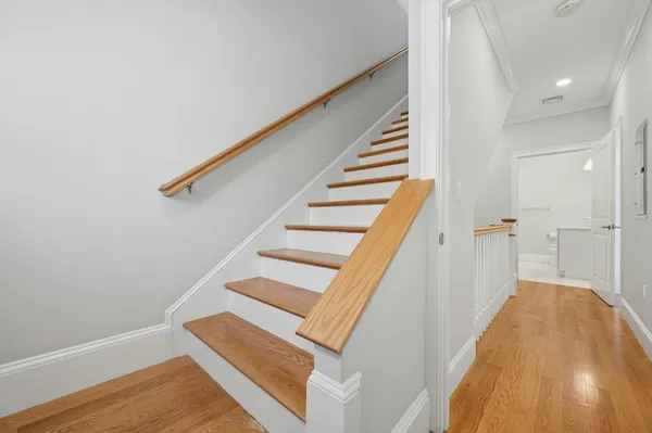 $499,900 | 140 Main Street, Unit B, Upton, MA 01568