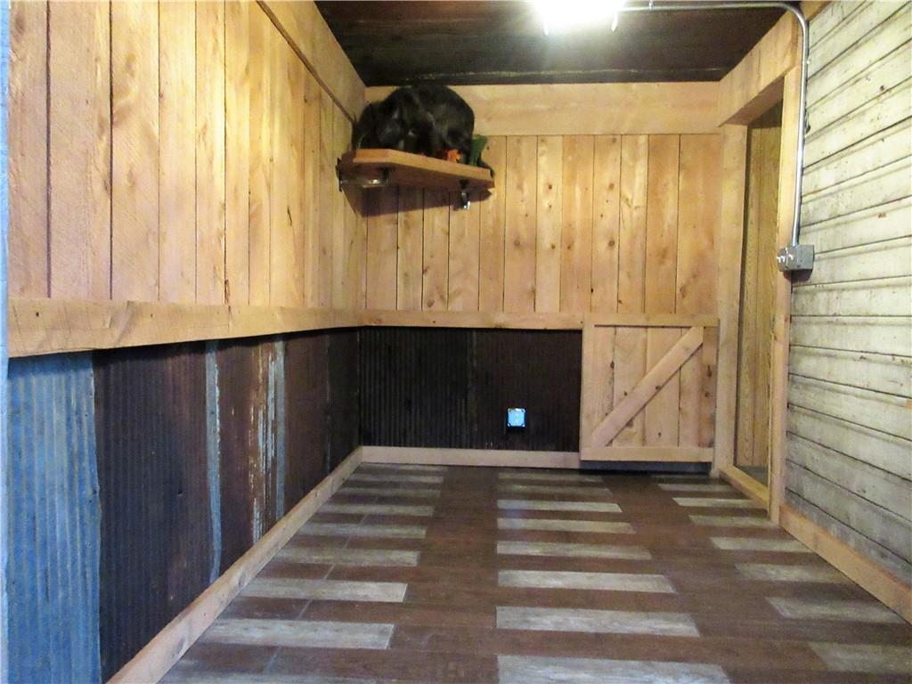 993 Bartley Road Parker, PA 16049 - Photo 2 of 25 a view of an entryway