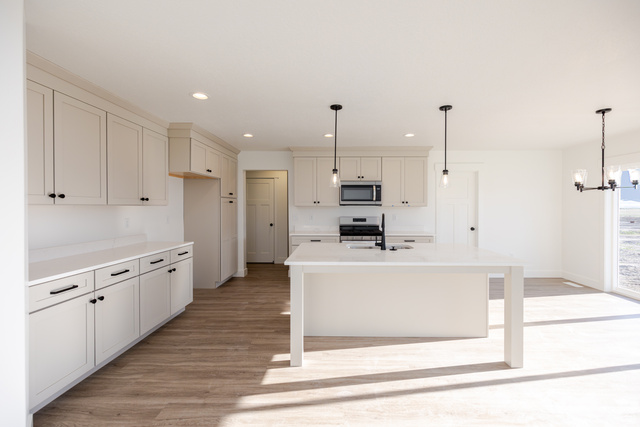 4443 North Castle Road, Unit 126 Eagle Mountain, UT 84005 - Photo 4 of 21