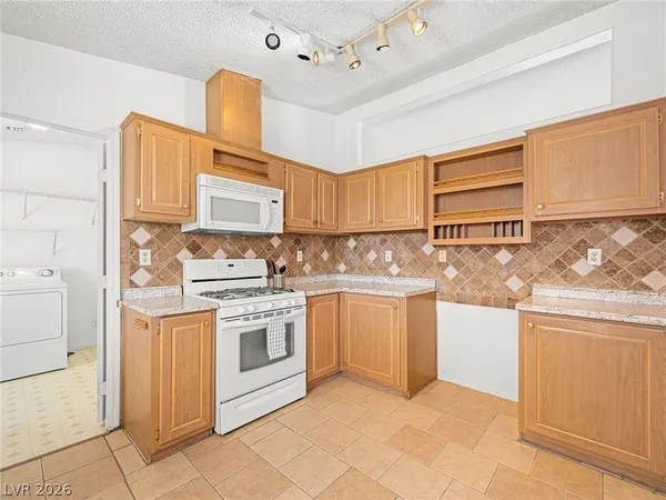 $250,000 | 931 Eagle Avenue, Sandy Valley, NV 89019